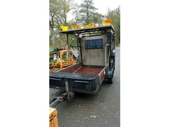 Remolque Nissen Absperrtafel mit Funkwarnmeldeanlage verkehrleittafel: foto 4