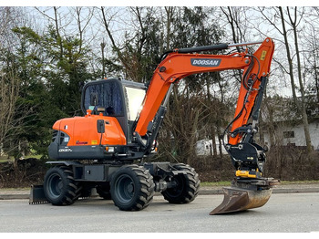 Excavadora de ruedas Doosan DOOSAN DX57W *ROTOTILT* 2200 Motogodzin * Jak Nowa * Sprowadzona * Stan Perfekcyjny: foto 2