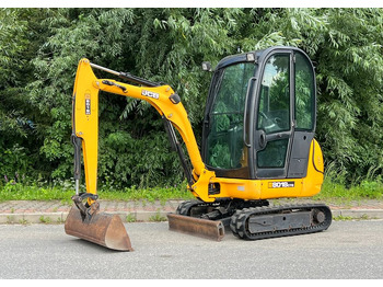 Miniexcavadora JCB 8018