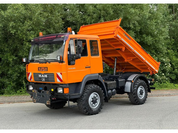 Camión volquete UNIMOG