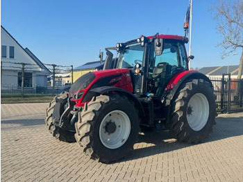 Tractor VALTRA N134