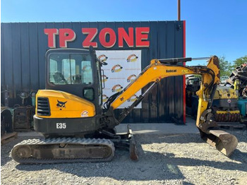 Miniexcavadora BOBCAT E35