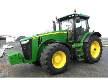 Tractor JOHN DEERE 8R Series