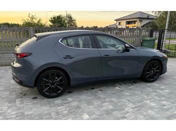 Coche MAZDA