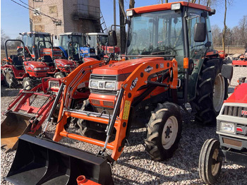 Tractor KUBOTA