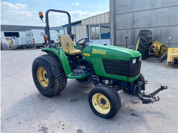 Tractor JOHN DEERE 4710: foto 3