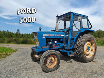 Tractor FORD