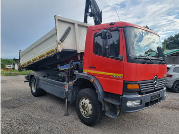 Camión volquete, Camión grúa MERCEDES-BENZ ATEGO 1323 4x4 tipper + crane HIAB 095: foto 3