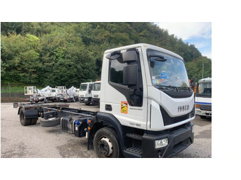 Camión chasis Iveco 140140: foto 2