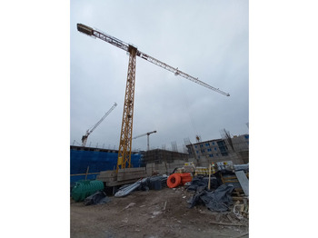 Grúa torre LIEBHERR