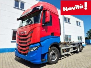 Camión chasis IVECO S-WAY