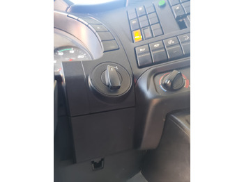 Camión chasis IVECO STRALIS HI-STREET AD190S42: foto 4