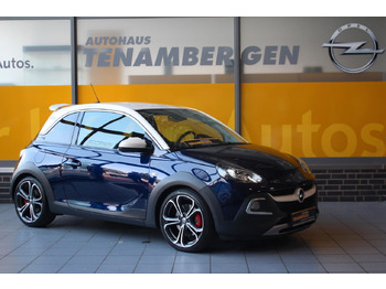 Coche OPEL
