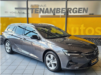 Coche familiar OPEL