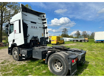 Cabeza tractora Renault T460: foto 3