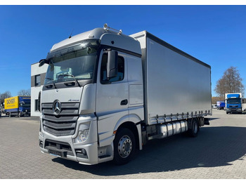Camión lona MERCEDES-BENZ Actros 1836