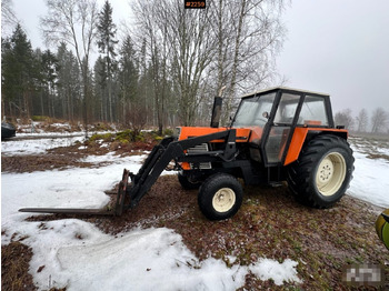 Tractor URSUS