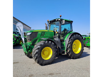 Tractor JOHN DEERE 6210R