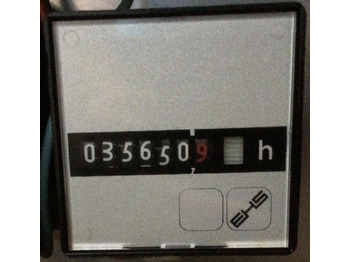 Leasing para  CNC-Fräsmaschine MIKRON CNC-Fräsmaschine MIKRON: foto 2 Leasing para  CNC-Fräsmaschine MIKRON CNC-Fräsmaschine MIKRON: foto 2