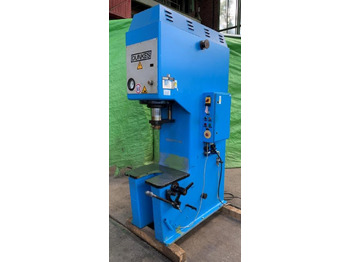 Máquina para metal