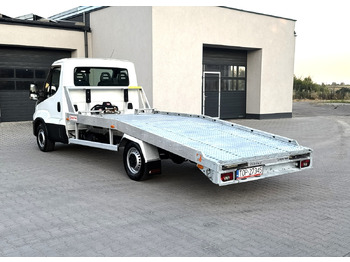 Camión portavehículos Iveco Daily 3.0 160KM Rok 2022 55 tys km przebiegu AUTOLAWETA Najazd laweta: foto 4