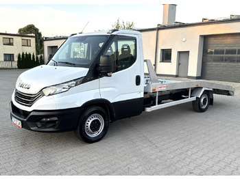Camión portavehículos Iveco Daily 3.0 160KM Rok 2022 55 tys km przebiegu AUTOLAWETA Najazd laweta: foto 2