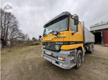 Camión grúa MERCEDES-BENZ Actros 2543