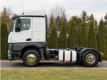 Leasing para  Mercedes-Benz AROCS 1843 HYDRAULIC Mercedes-Benz AROCS 1843 HYDRAULIC: foto 4