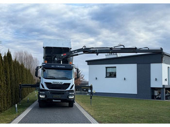 Camión volquete IVECO Trakker