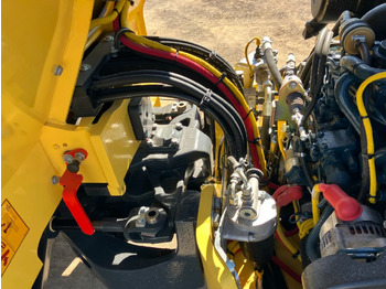 Apisonadora de asfalto BOMAG DE BW 151 AD-50  Stage IIIa/Tier 4i: foto 5