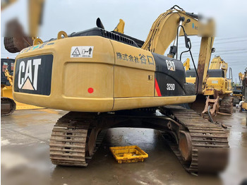 Excavadora de cadenas CATERPILLAR 329D: foto 2