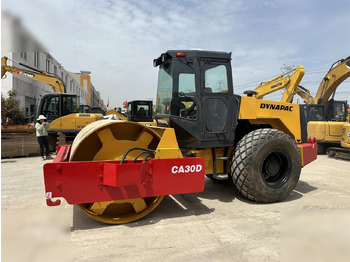 Compactador DYNAPAC CA30D: foto 2