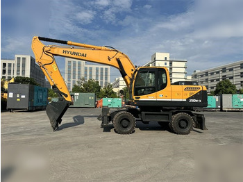 Excavadora de ruedas HYUNDAI