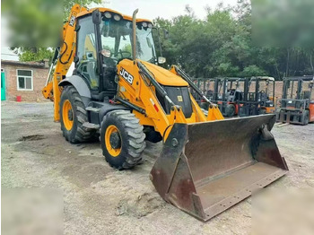 Retroexcavadora JCB 3CX
