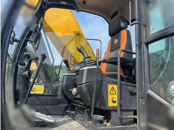 Excavadora de cadenas JCB JS220 LC: foto 5