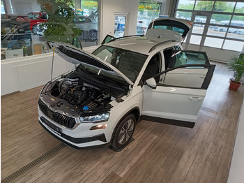 SUV/ Todoterreno Skoda Karoq Style 1,5TSI DSG*AHK-VORBER*NAVI*LED*R-KAM: foto 2