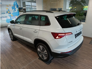 SUV/ Todoterreno Skoda Karoq Style 1,5TSI DSG*AHK-VORBER*NAVI*LED*R-KAM: foto 4