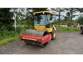 Compactador DYNAPAC