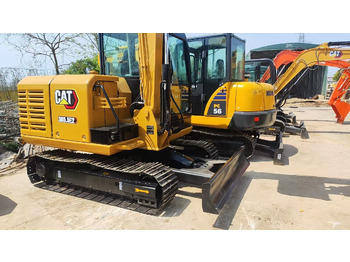 Miniexcavadora CATERPILLAR 303.5E