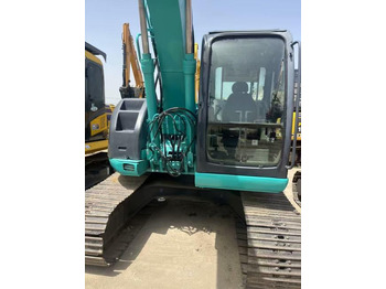 Excavadora de cadenas KOBELCO 135SR: foto 3