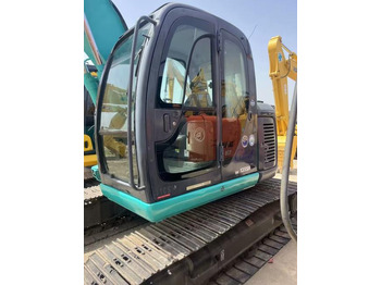 Excavadora de cadenas KOBELCO 135SR: foto 5