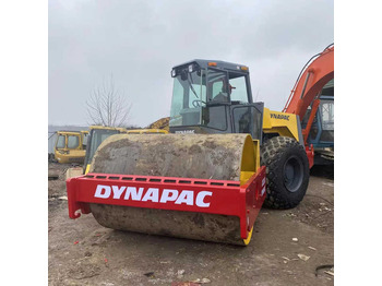 Compactador DYNAPAC
