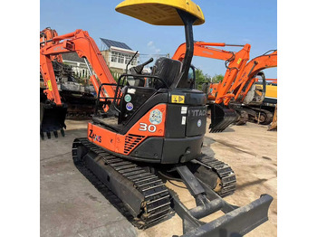 Miniexcavadora HITACHI ZX30