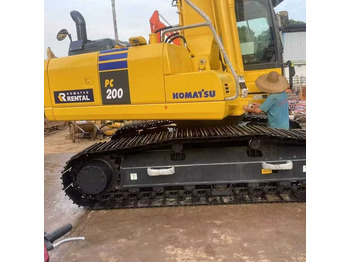 Excavadora KOMATSU PC200-8