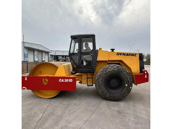 Compactador DYNAPAC