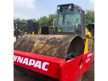 Compactador DYNAPAC