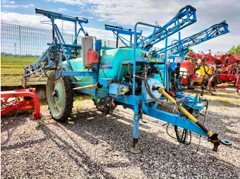Pulverizador arrastrado BERTHOUD