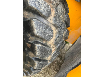 Manipulador telescópico JCB 531-70 Agri Super: foto 2