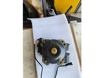 Implemento KOMATSU