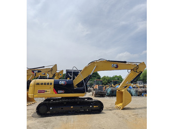Maquinaria de construcción CATERPILLAR 320D2